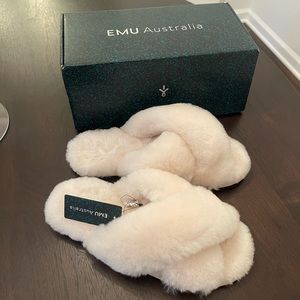 New EMU Australia Mayberry Fluffy Crossover Slipper Size 9